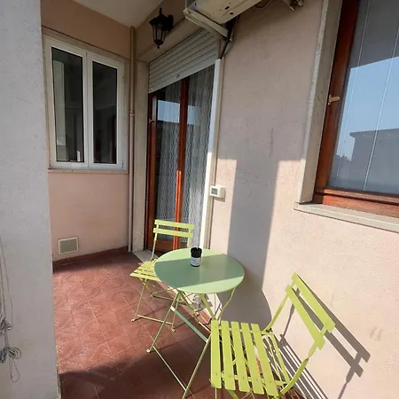 Casa Zucca Fiera Milano Apartmán *